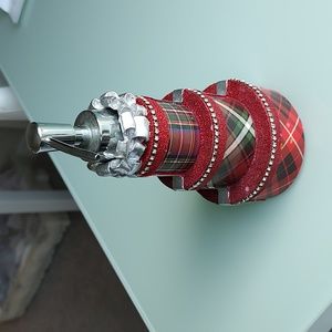 Holiday soap container
